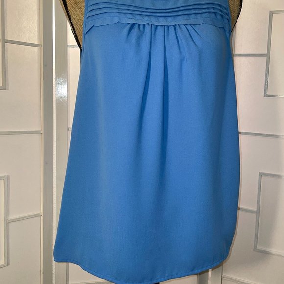 Elle Periwinkle Blue Sleeveless Top - Picture 4 of 15